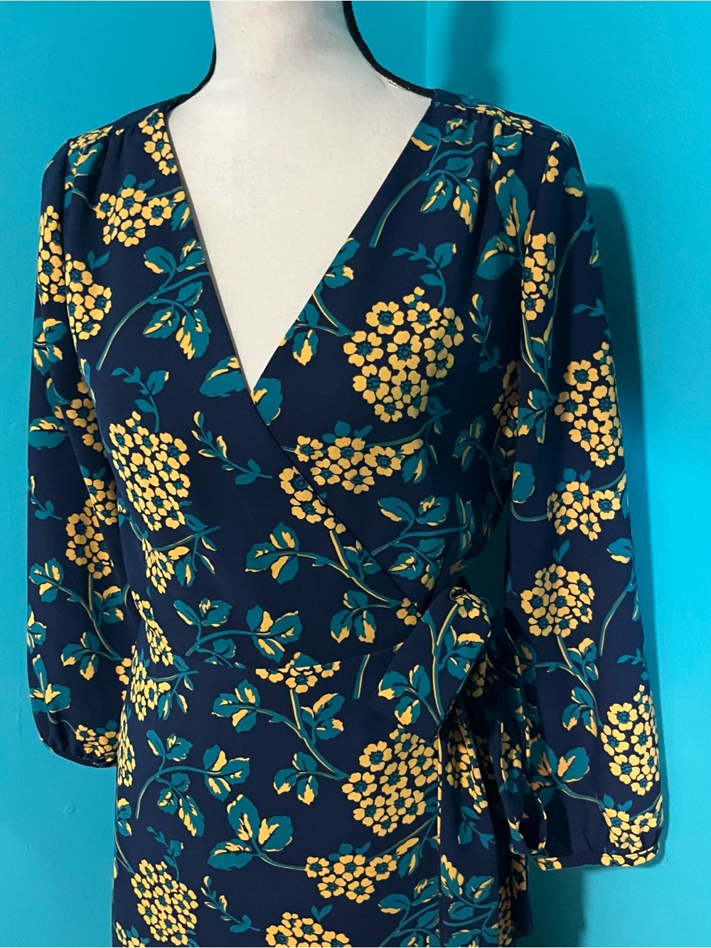 J. Crew 6 Golden Floral Wrap Dress in 365 Crepe Navy Blue Yellow - Picture 6 of 8
